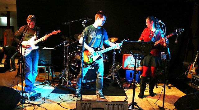 Red Pepper Blues Explosion (18).JPG